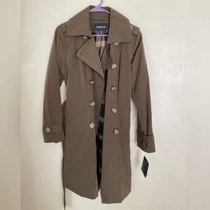LONDON FOG WOMEN'S DOUBLE-BREASTED TRENCH COAT WITH BUTTON-OUT LINING SIZE MP